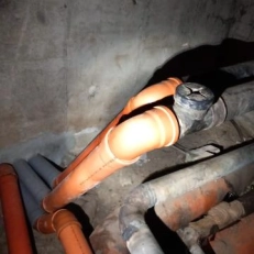 Reparatii canalizare bloc